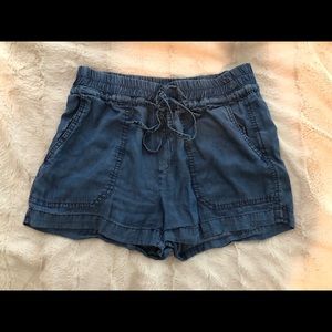 blue flowy shorts